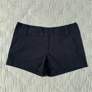 Alice + Olivia Black Women's Shorts Size 8